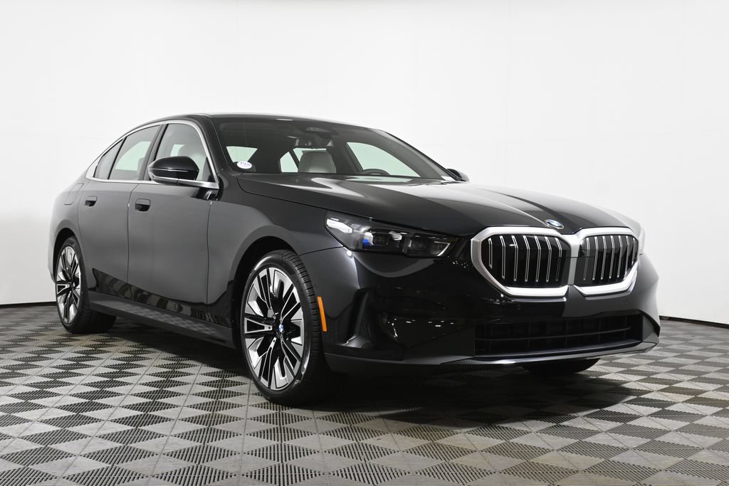 New 2027 BMW 530i xDrive w/ Premium Package AWD/4WD image 9