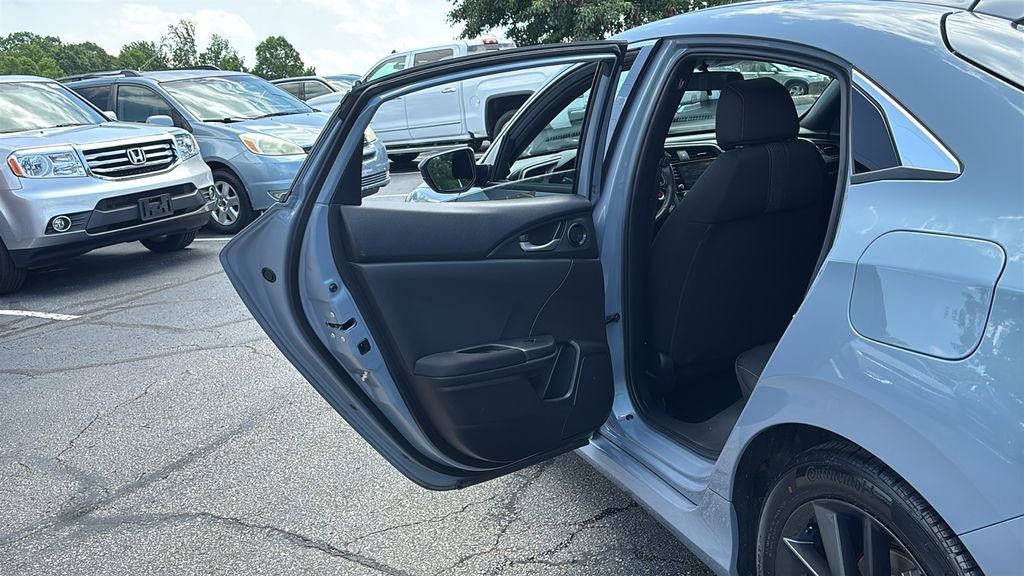 Certified 2020 Honda Civic EX image 28