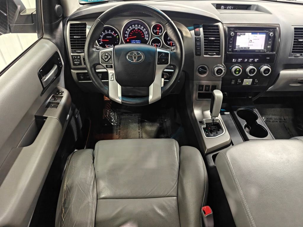 Used 2017 Toyota Sequoia Limited w/ Safety & Convenience Package AWD/4WD image 4