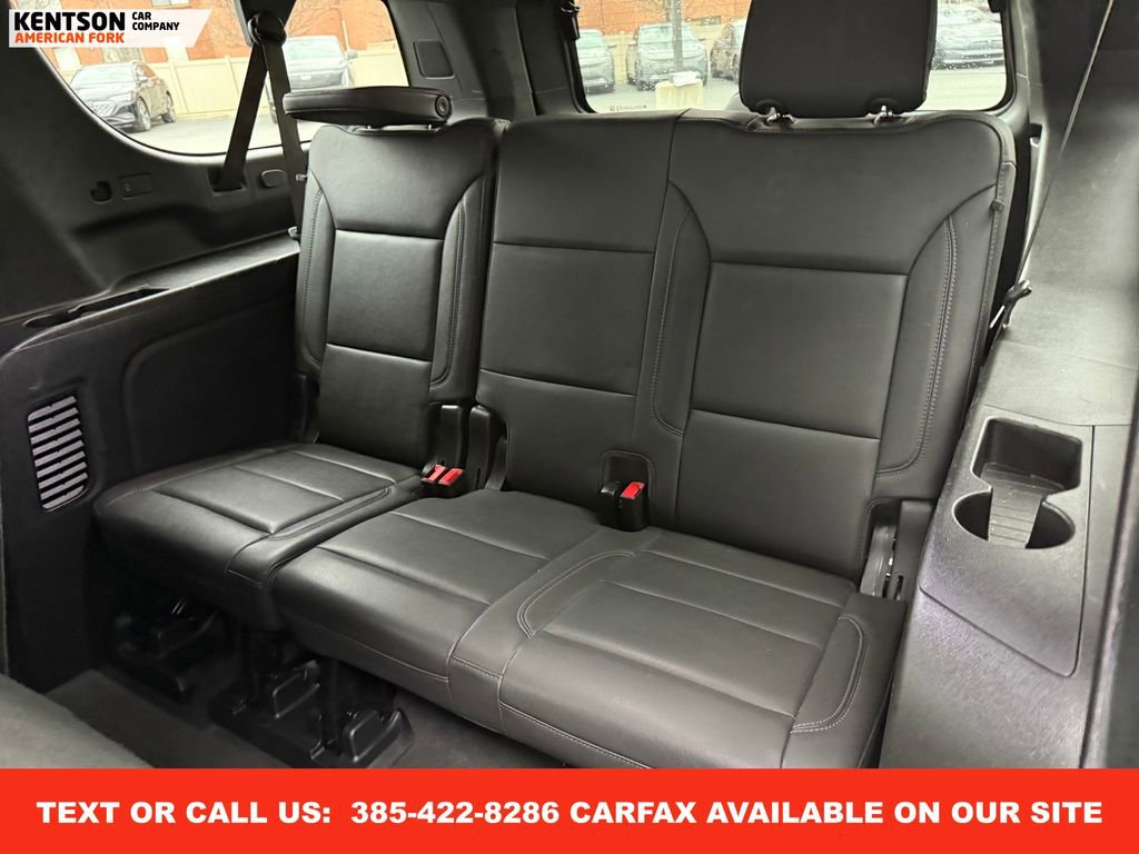 Used 2025 Chevrolet Suburban Z71 image 35