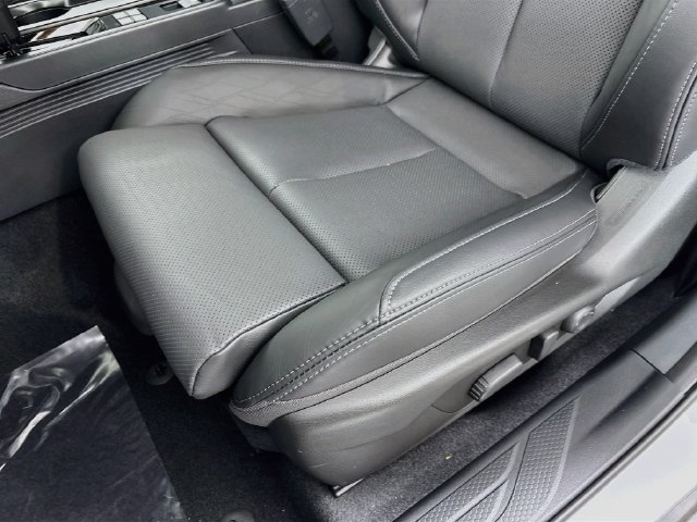 New 2026 Subaru Outback Touring XT AWD/4WD image 19