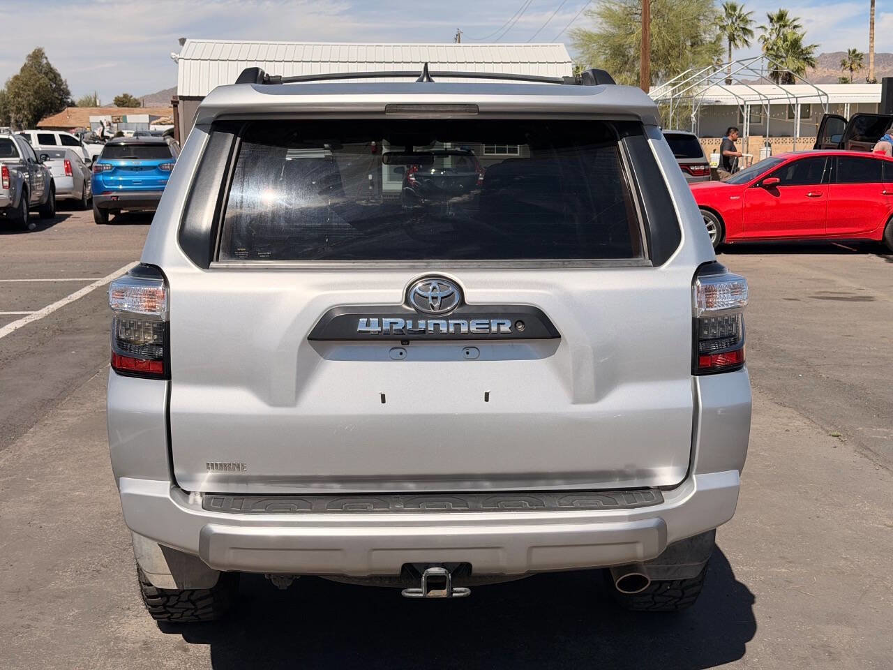 Used 2018 Toyota 4Runner TRD Off-Road image 8