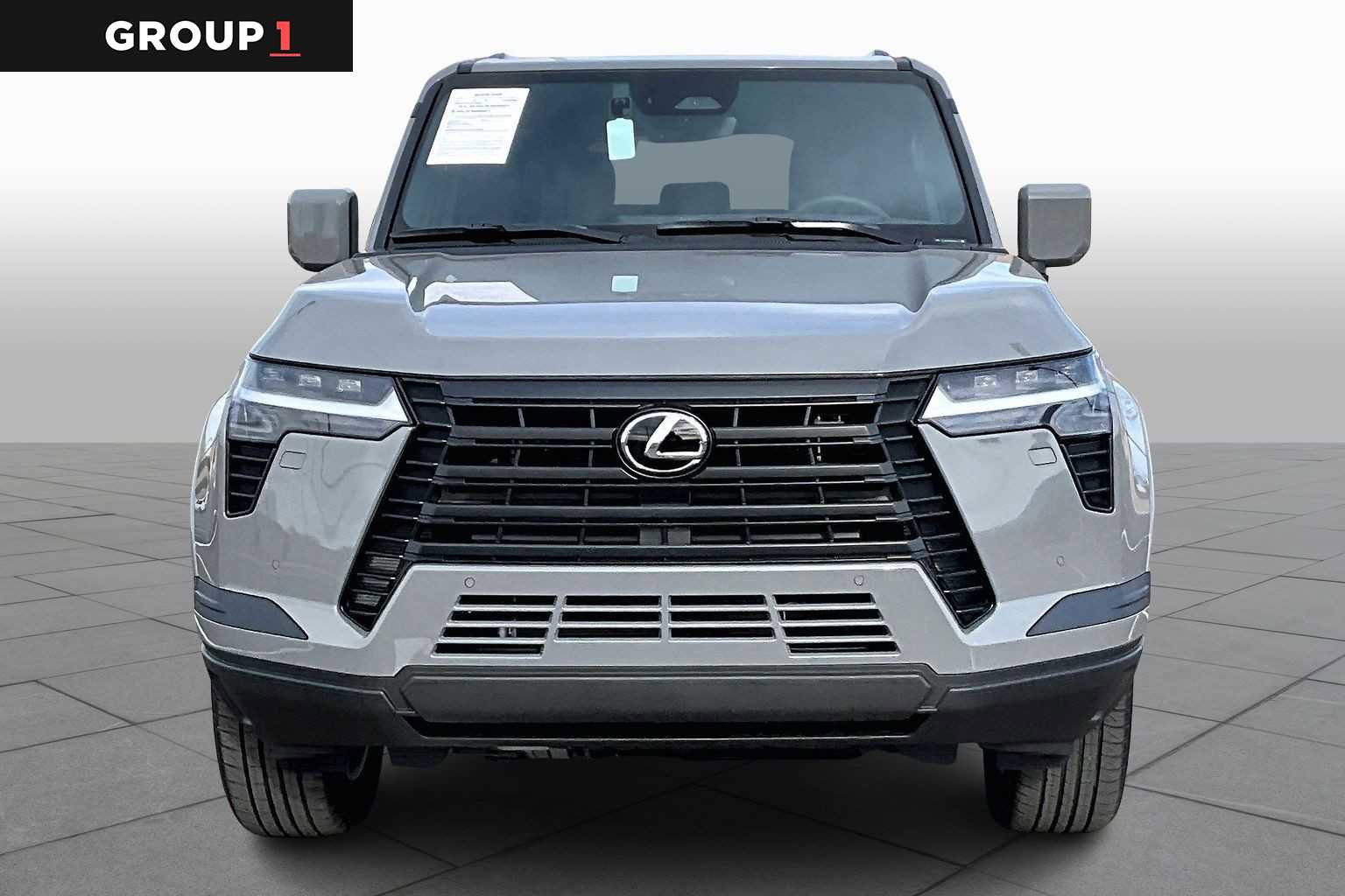 Used 2025 Lexus GX 550 image 3