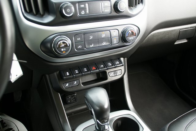 Used 2022 Chevrolet Colorado ZR2 image 23