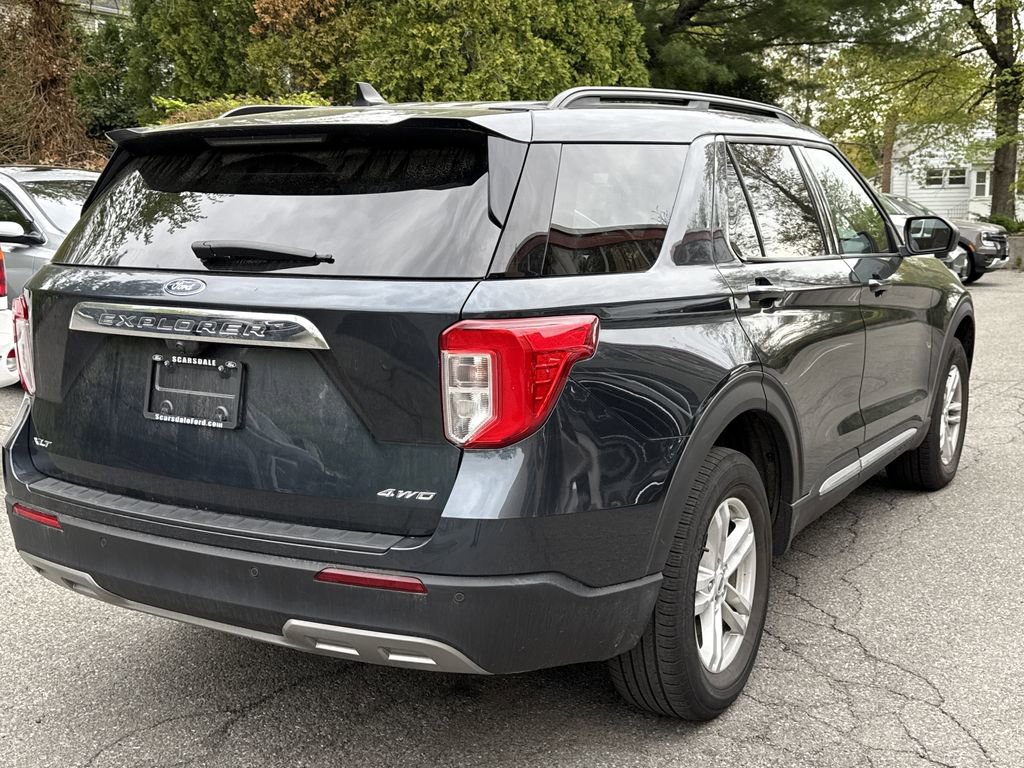 Used 2022 Ford Explorer XLT w/ Equipment Group 202A AWD/4WD image 3