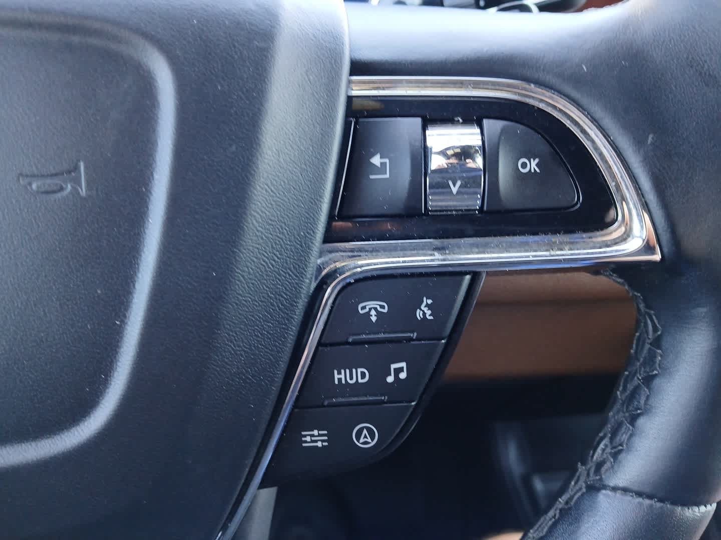 Used 2024 Lincoln Navigator Reserve AWD/4WD image 26