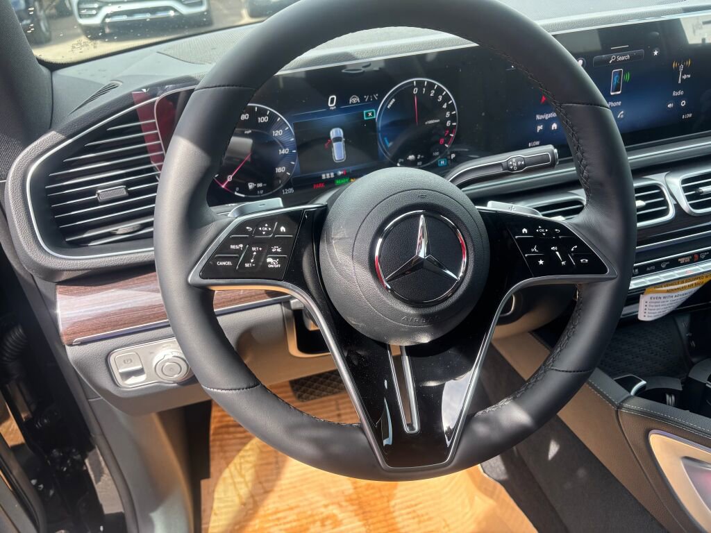 New 2026 Mercedes-Benz GLE 450e 4MATIC image 15