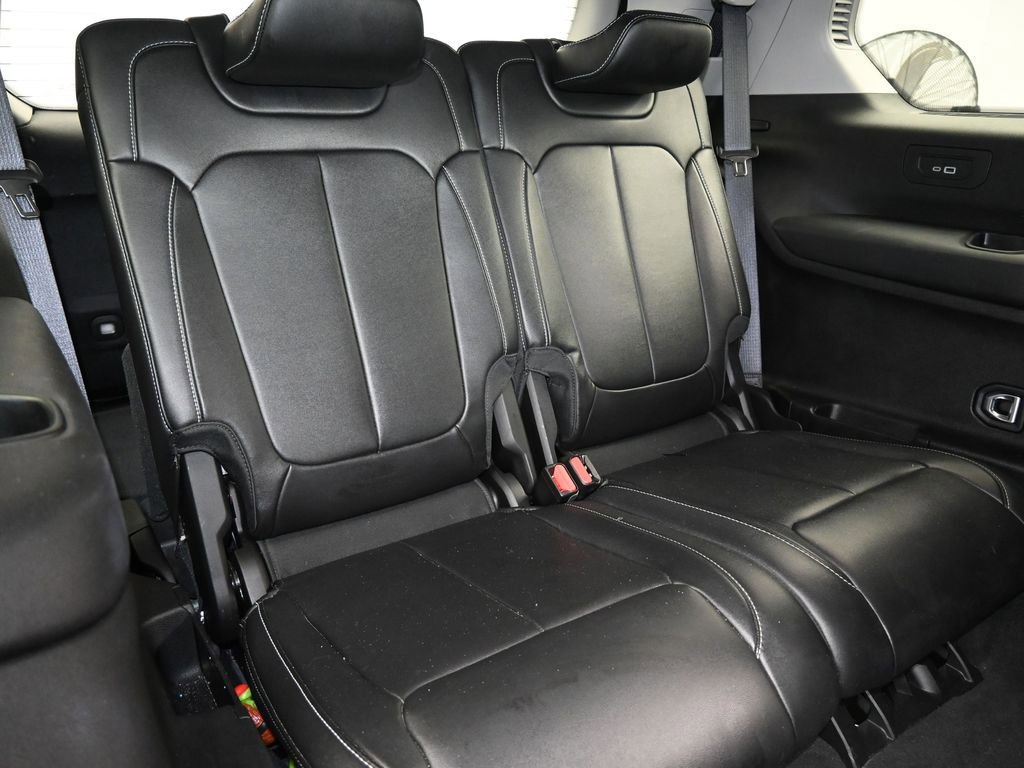 Used 2023 Jeep Grand Cherokee L Limited image 42