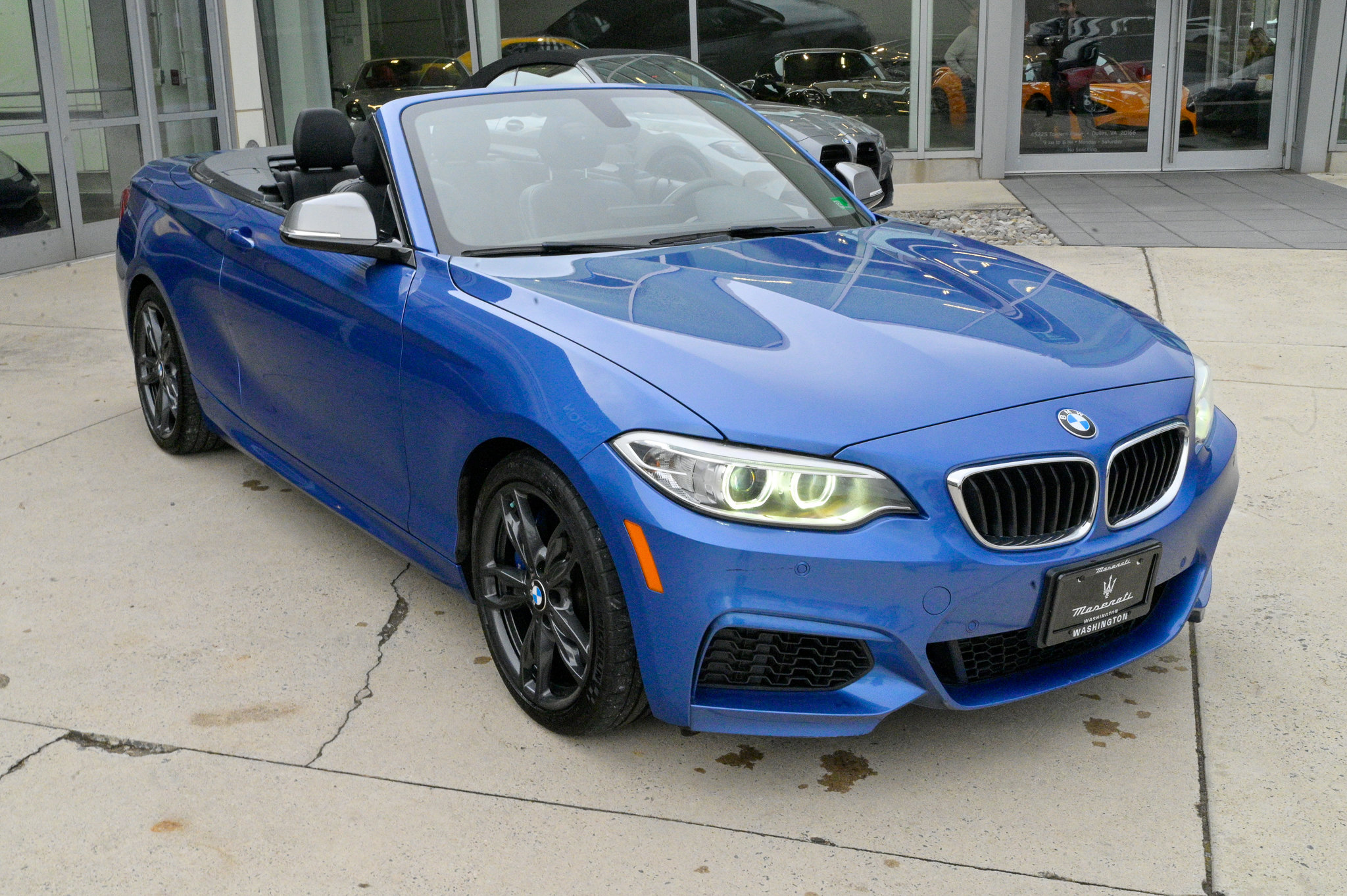 Used 2016 BMW M235i Convertible image 52