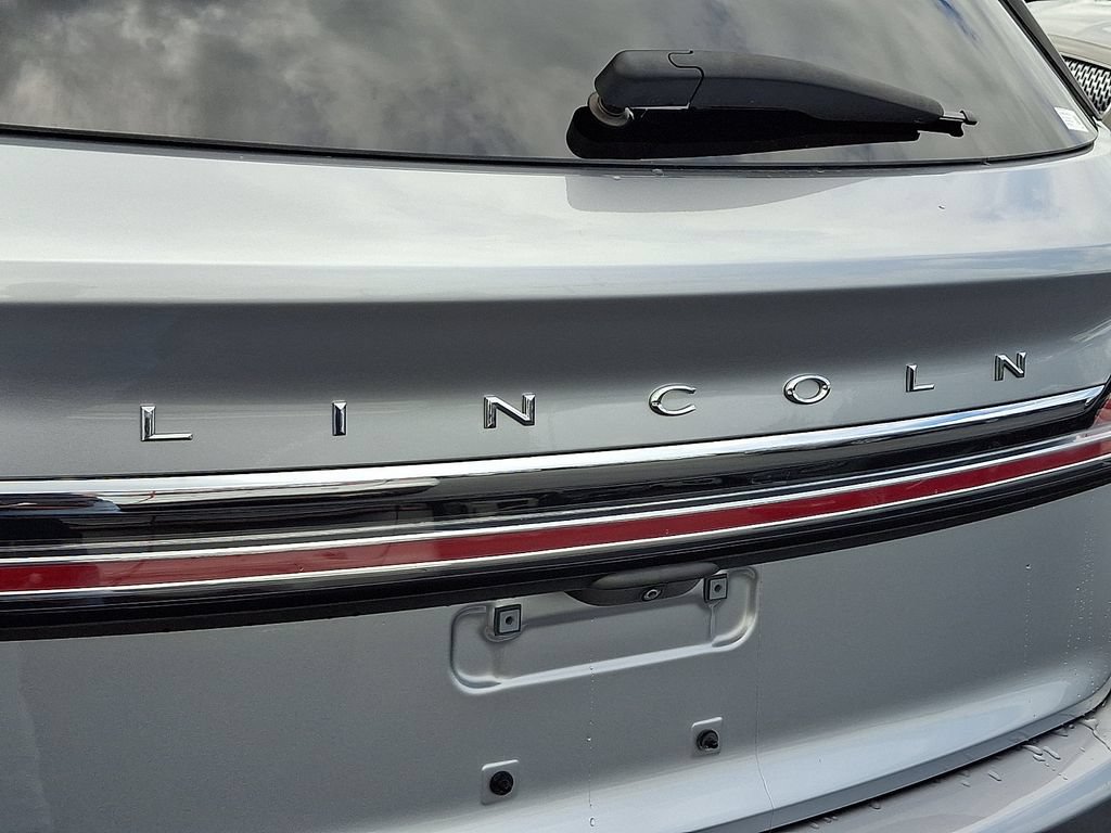 Certified 2023 Lincoln Nautilus AWD w/ Premium Package image 30
