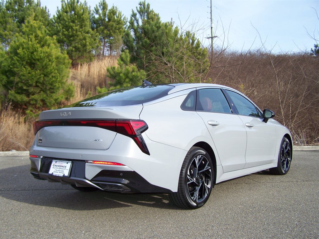 Used 2025 Kia K5 GT-Line w/ GT-Line Premium Package image 4