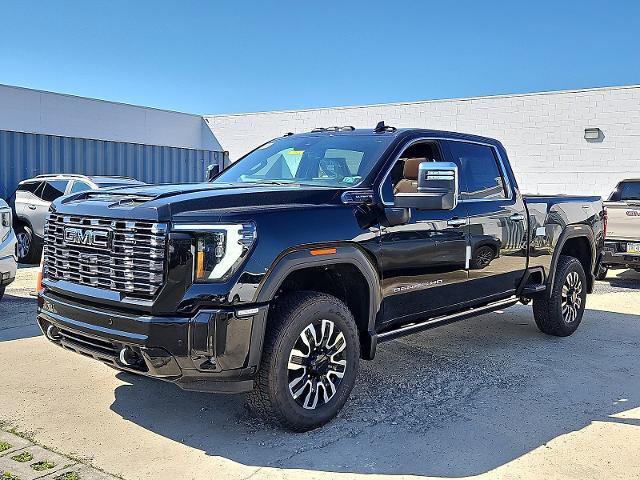 New 2026 GMC Sierra 2500 Denali Ultimate AWD/4WD image 3