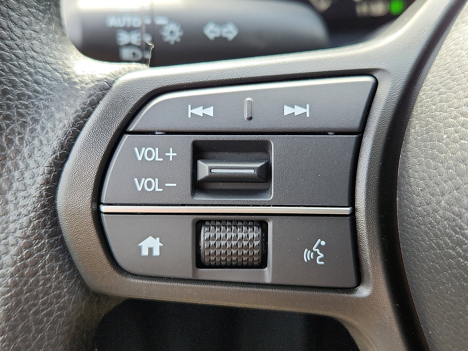 Certified 2026 Honda HR-V LX image 20