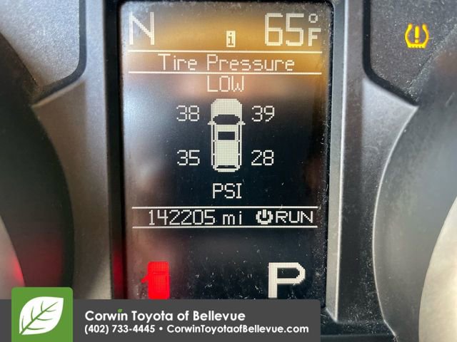 Used 2011 Jeep Grand Cherokee Overland image 10