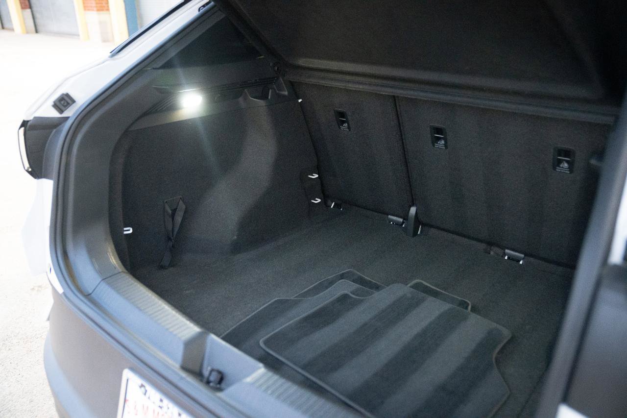 Used 2022 Volkswagen ID.4 Pro RWD image 17