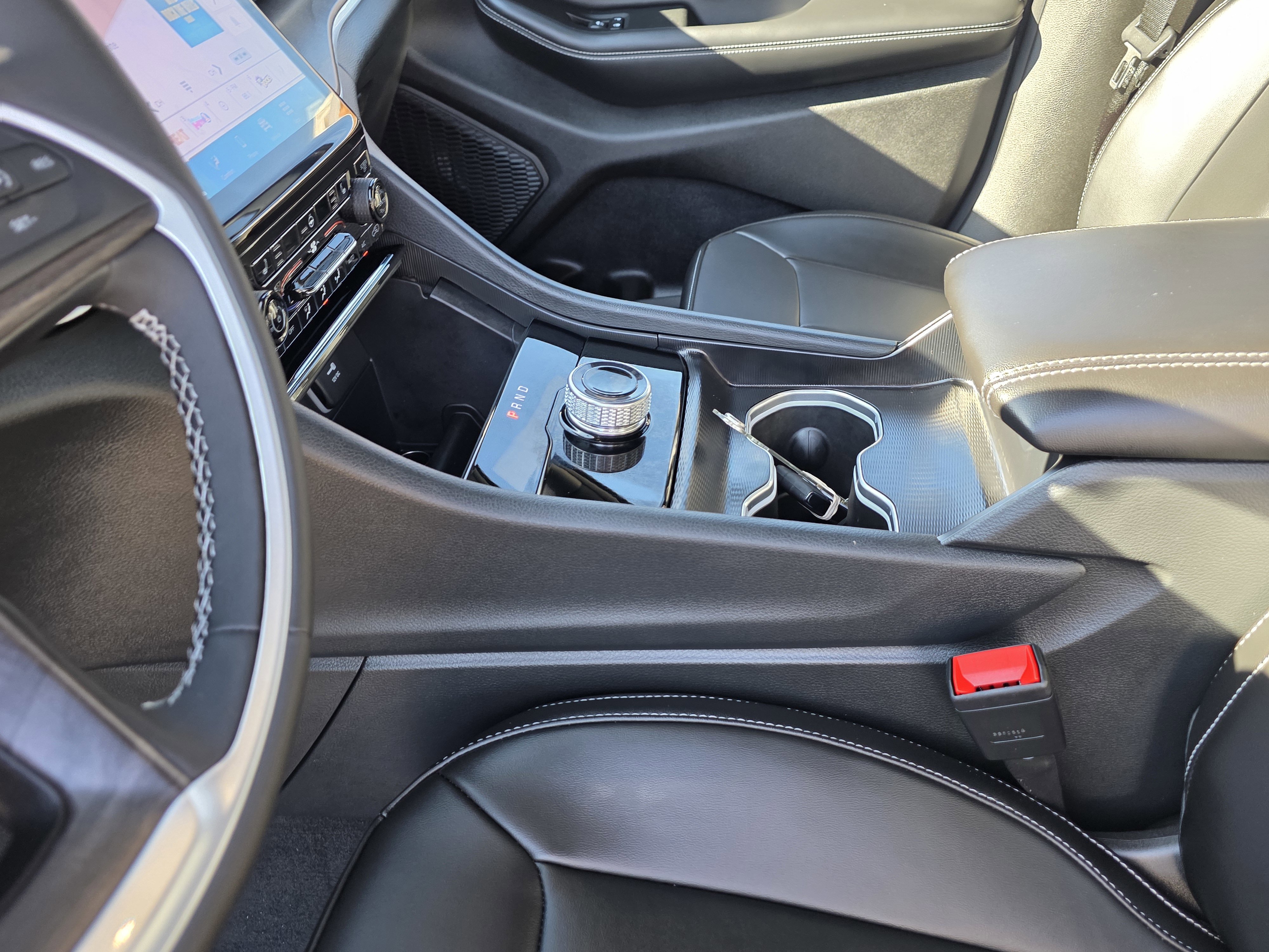 New 2025 Jeep Grand Cherokee Limited image 13