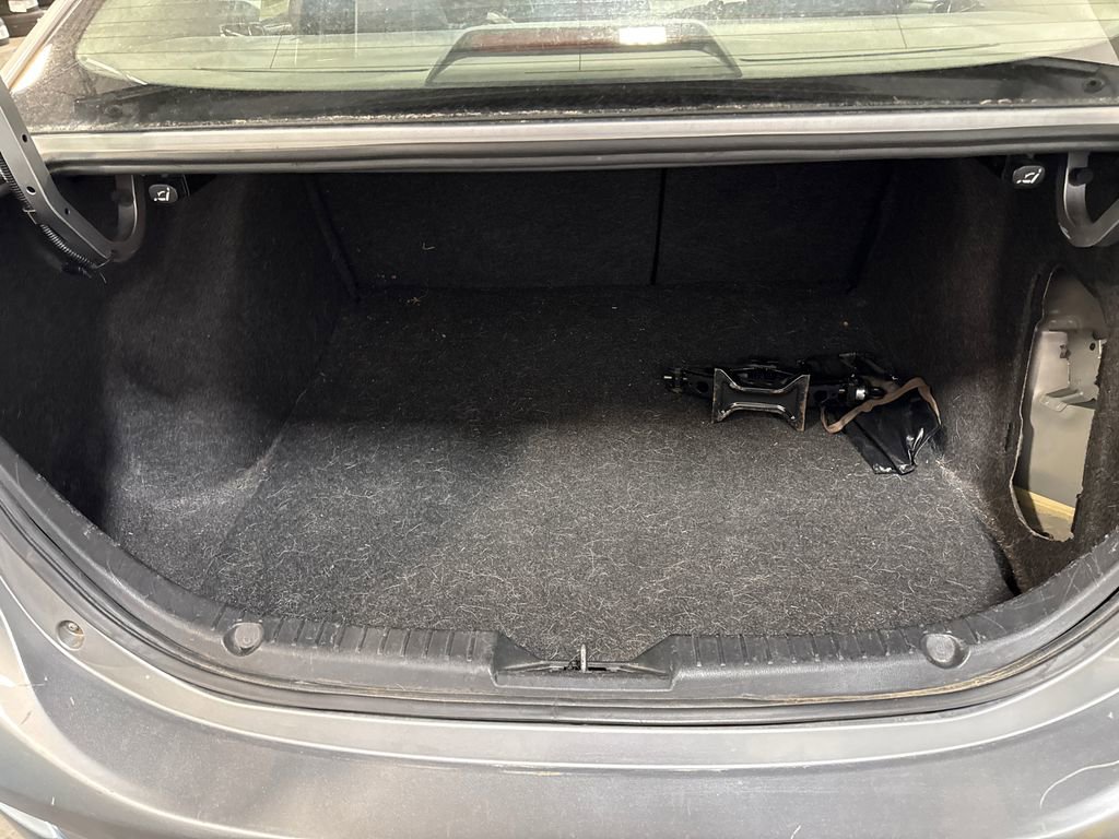 Used 2015 MAZDA MAZDA3 i Sport FWD image 11