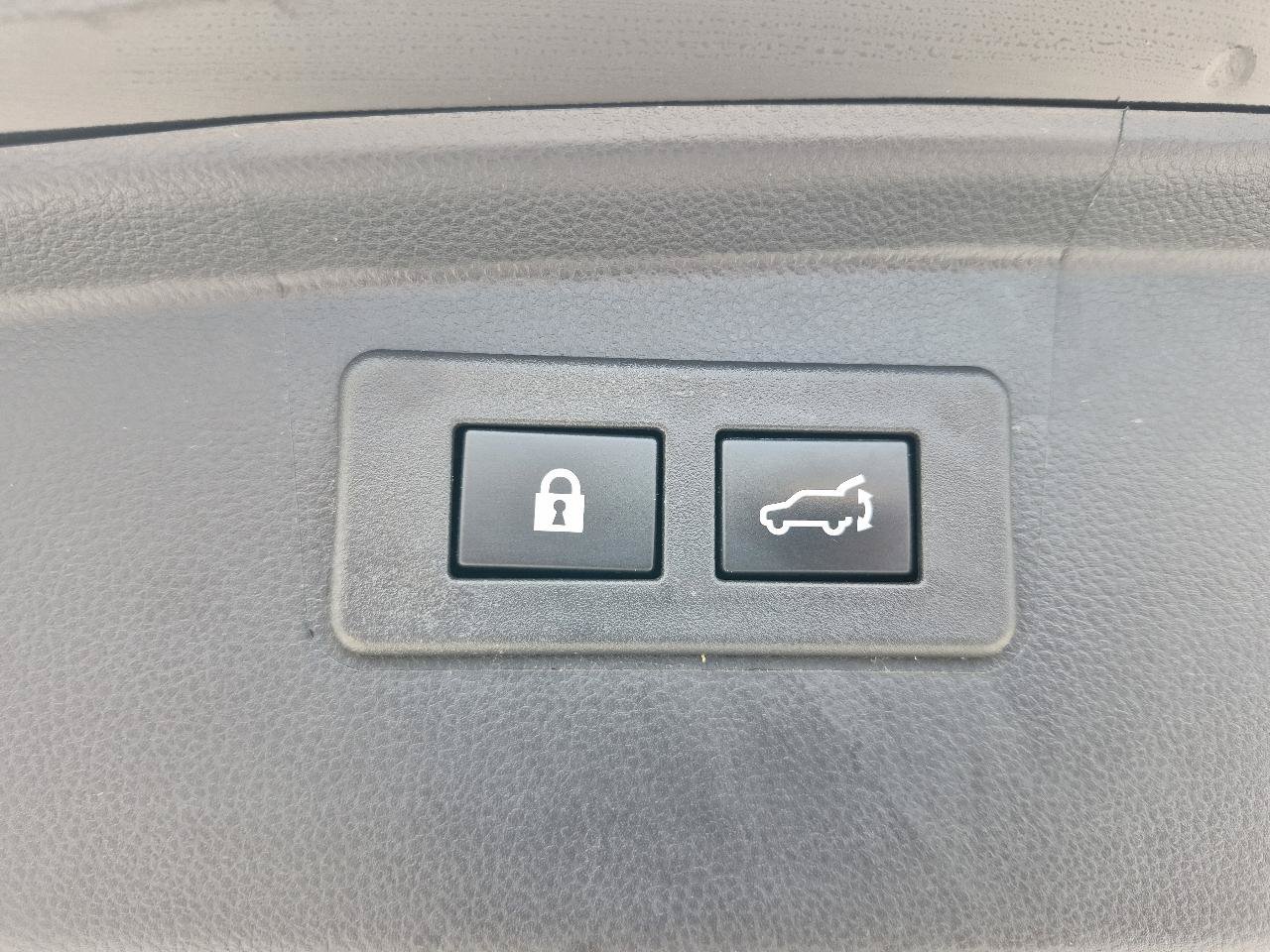 Used 2023 Subaru Outback Limited XT AWD/4WD image 11