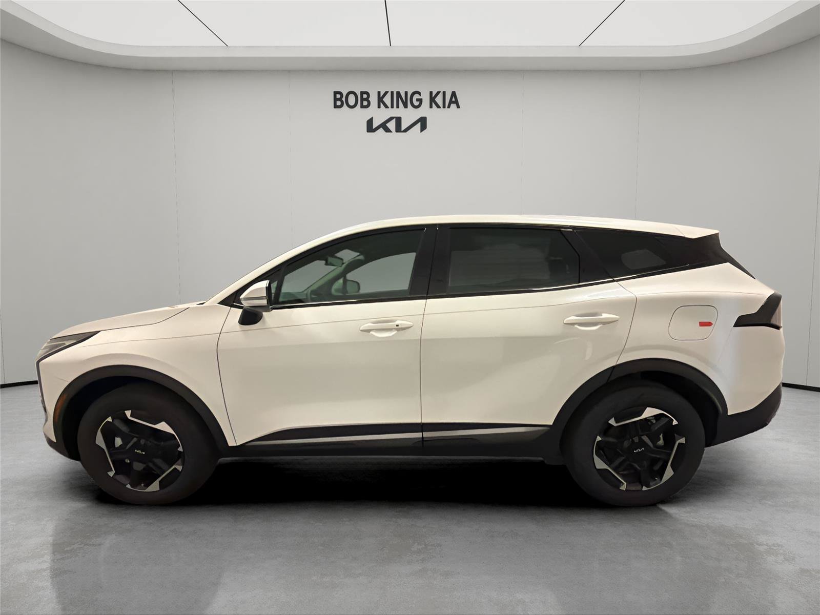 New 2026 Kia Sportage S AWD/4WD image 2
