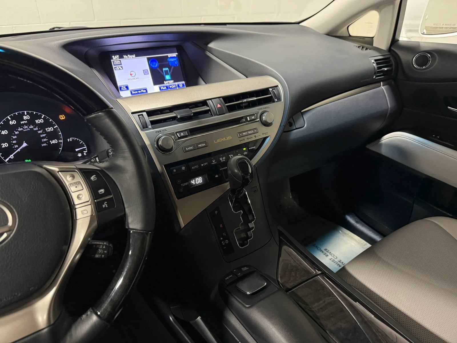 Used 2013 Lexus RX 450h AWD w/ Navigation Pkg image 38