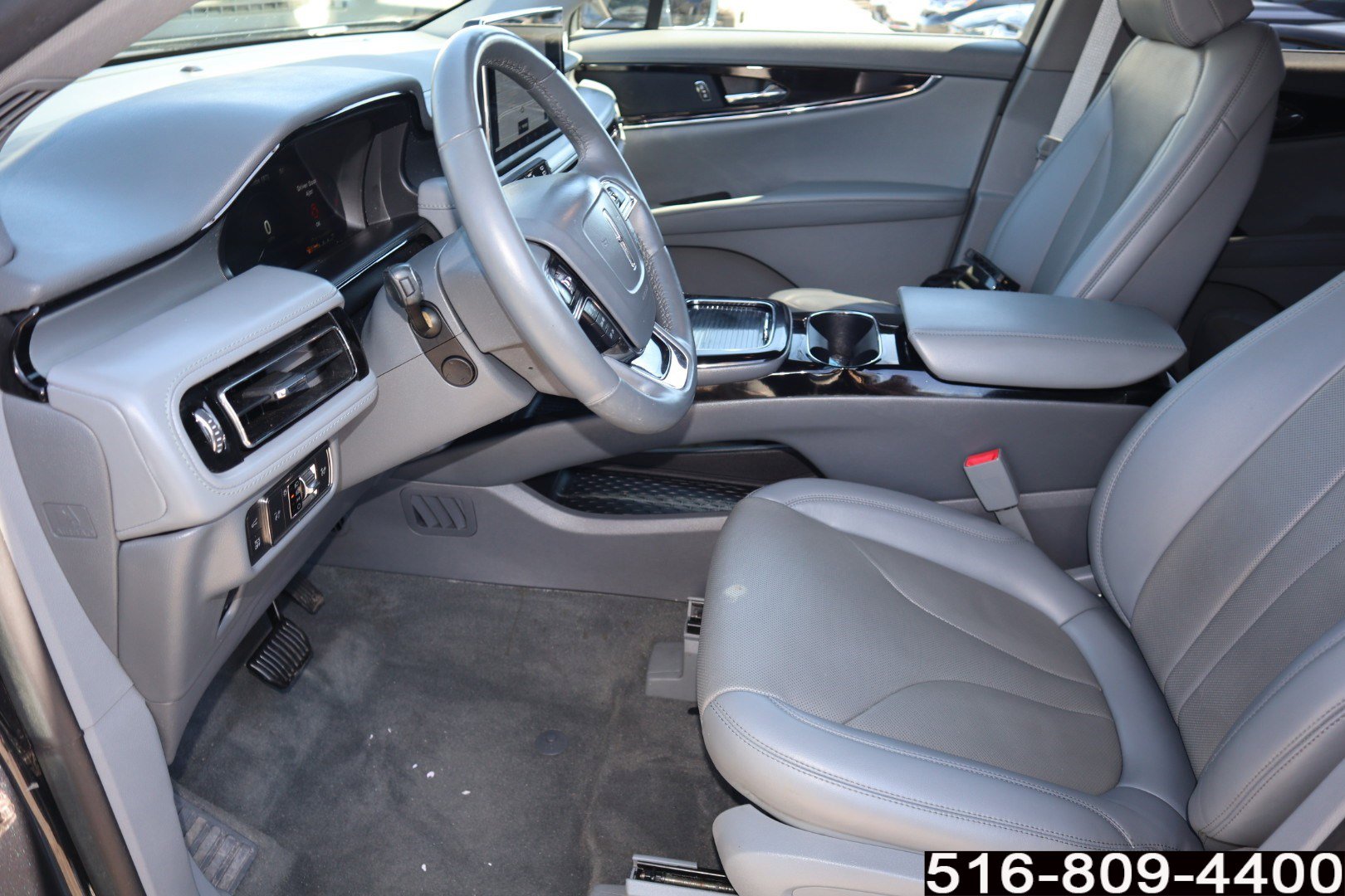 Used 2022 Lincoln Nautilus Reserve image 15