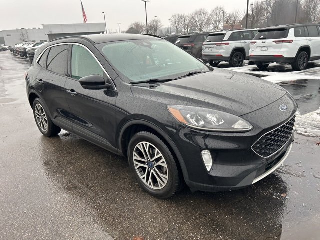 Used 2020 Ford Escape SEL image 5
