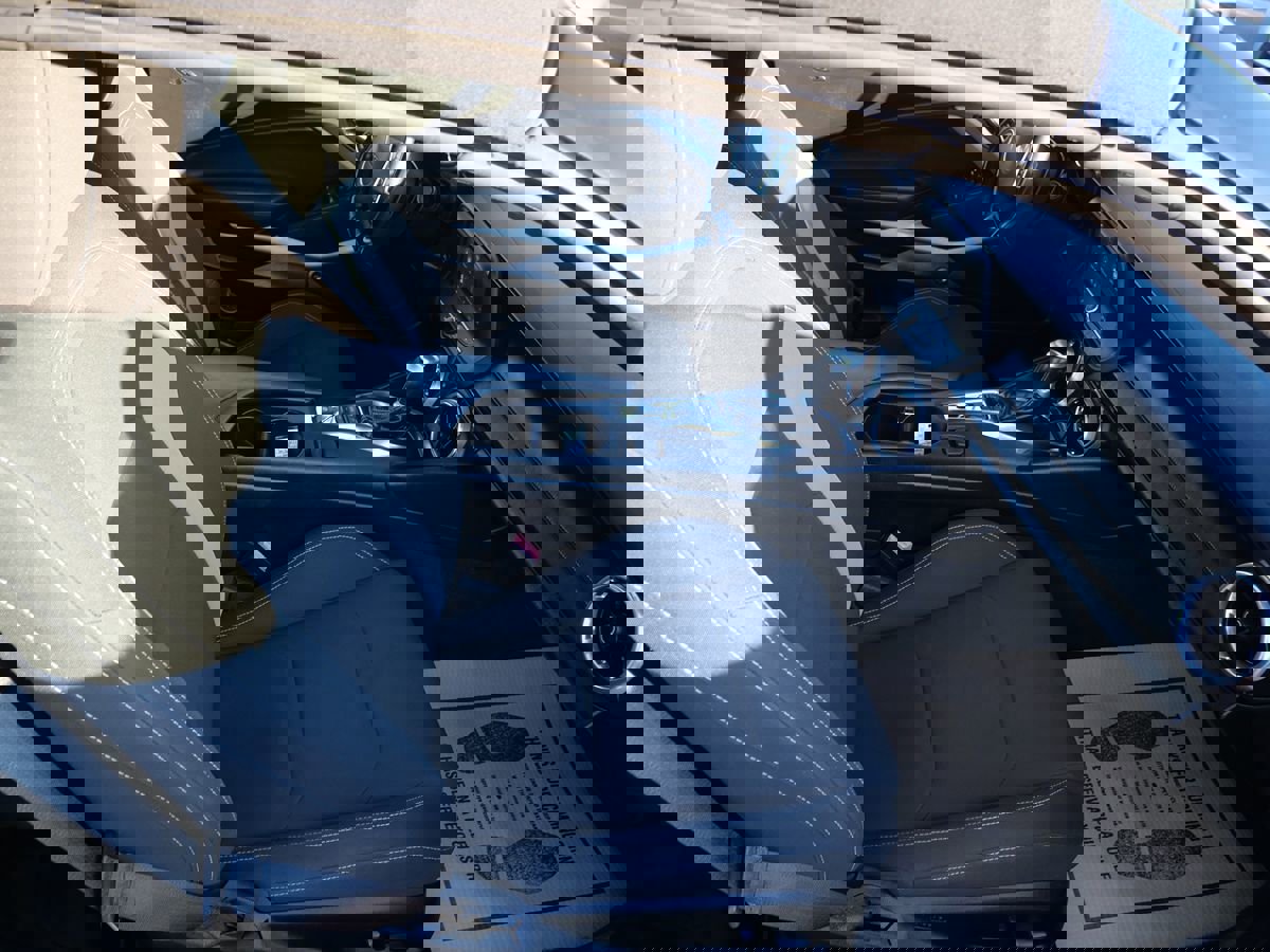 Used 2019 Chevrolet Camaro LT image 29