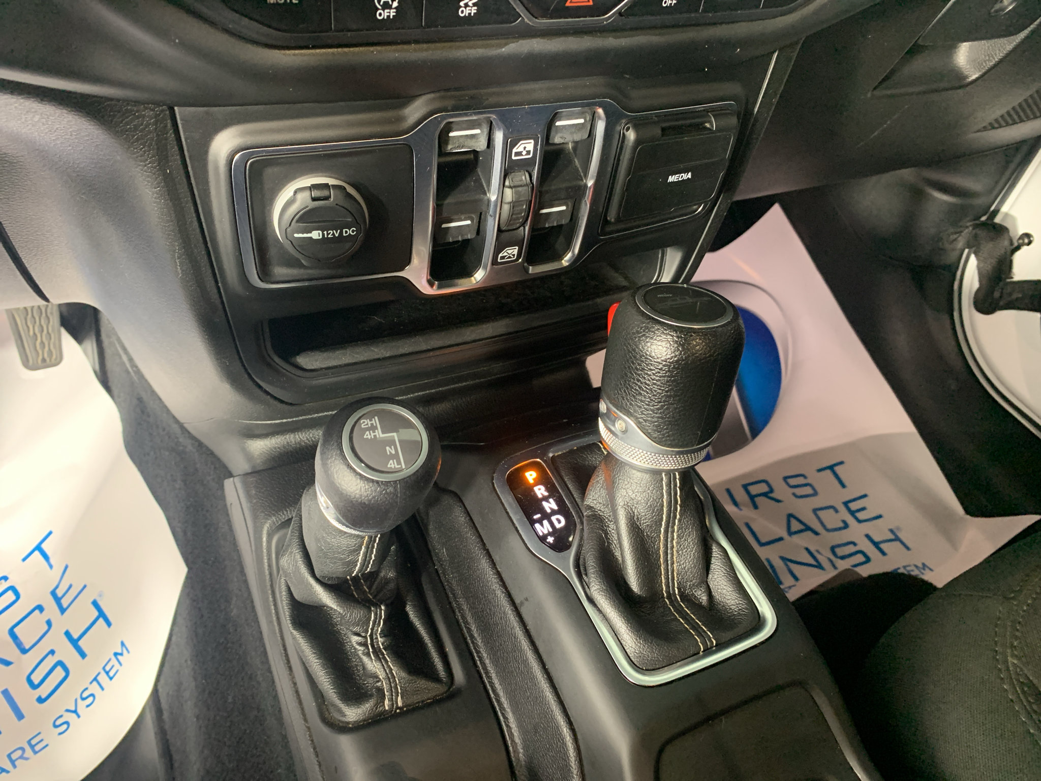 Used 2020 Jeep Gladiator Overland AWD/4WD image 22