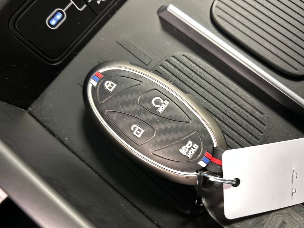 Used 2024 Hyundai Santa Fe Limited image 19