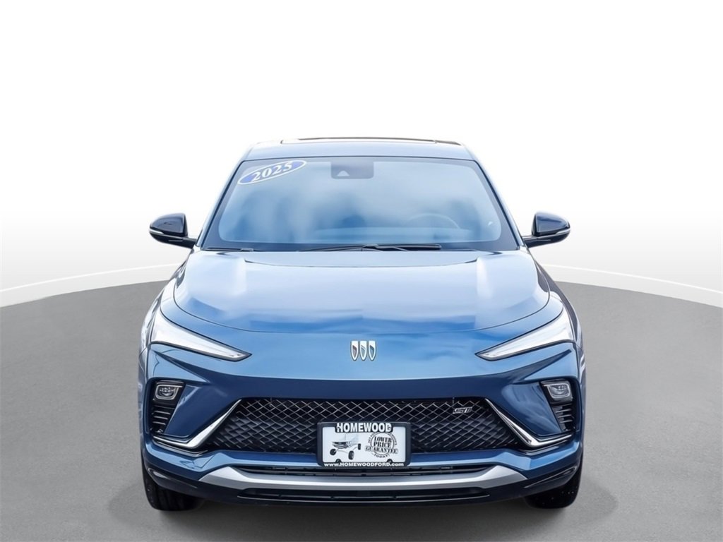 Used 2025 Buick Envista Sport Touring w/ Convenience I Package image 3