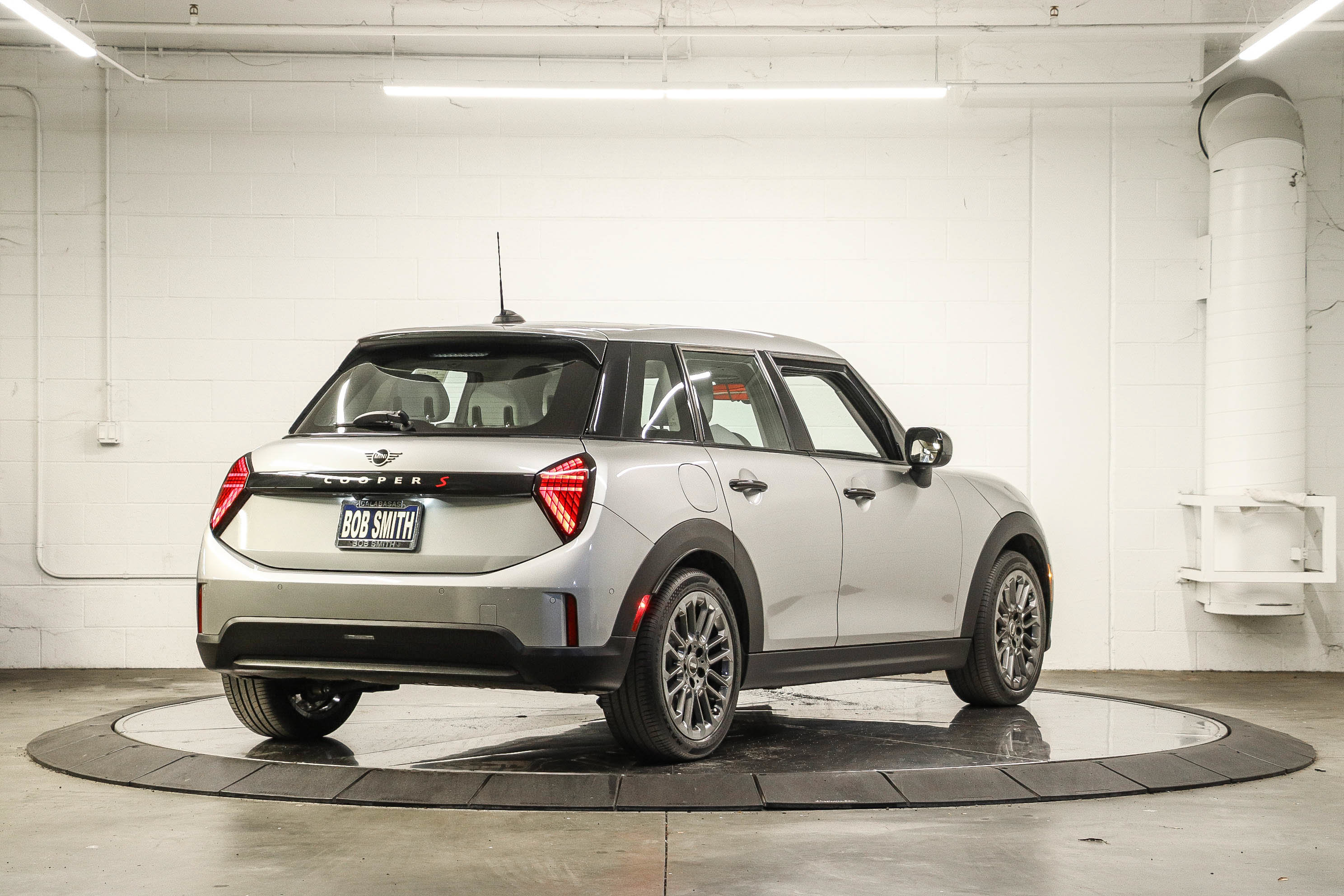 Used 2025 MINI Cooper S FWD image 7