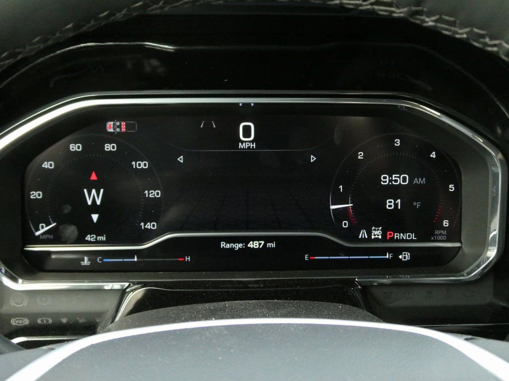 New 2025 GMC Sierra 2500 SLE w/ SLE Value Package; image 5