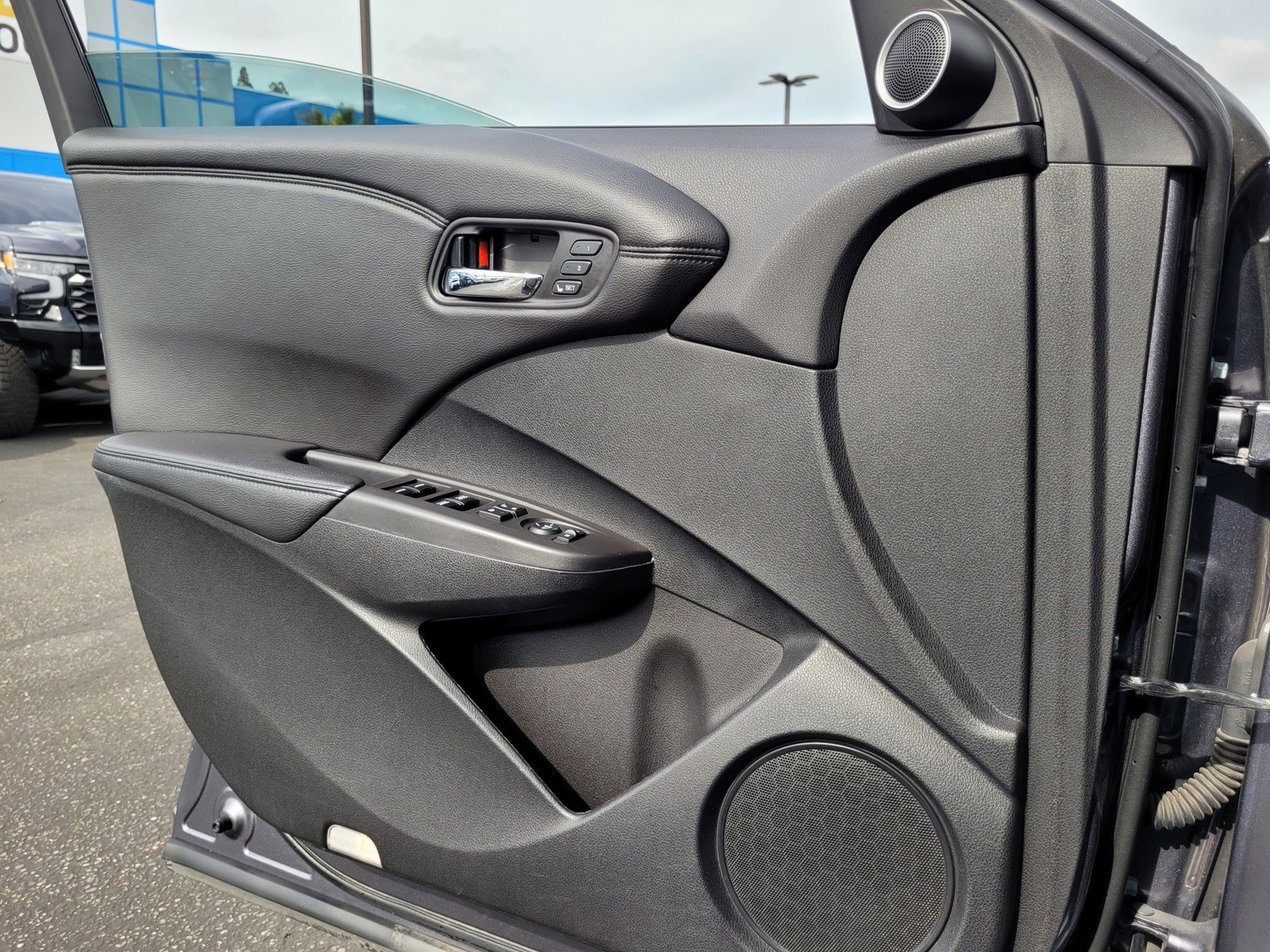 Used 2018 Acura RDX FWD image 25