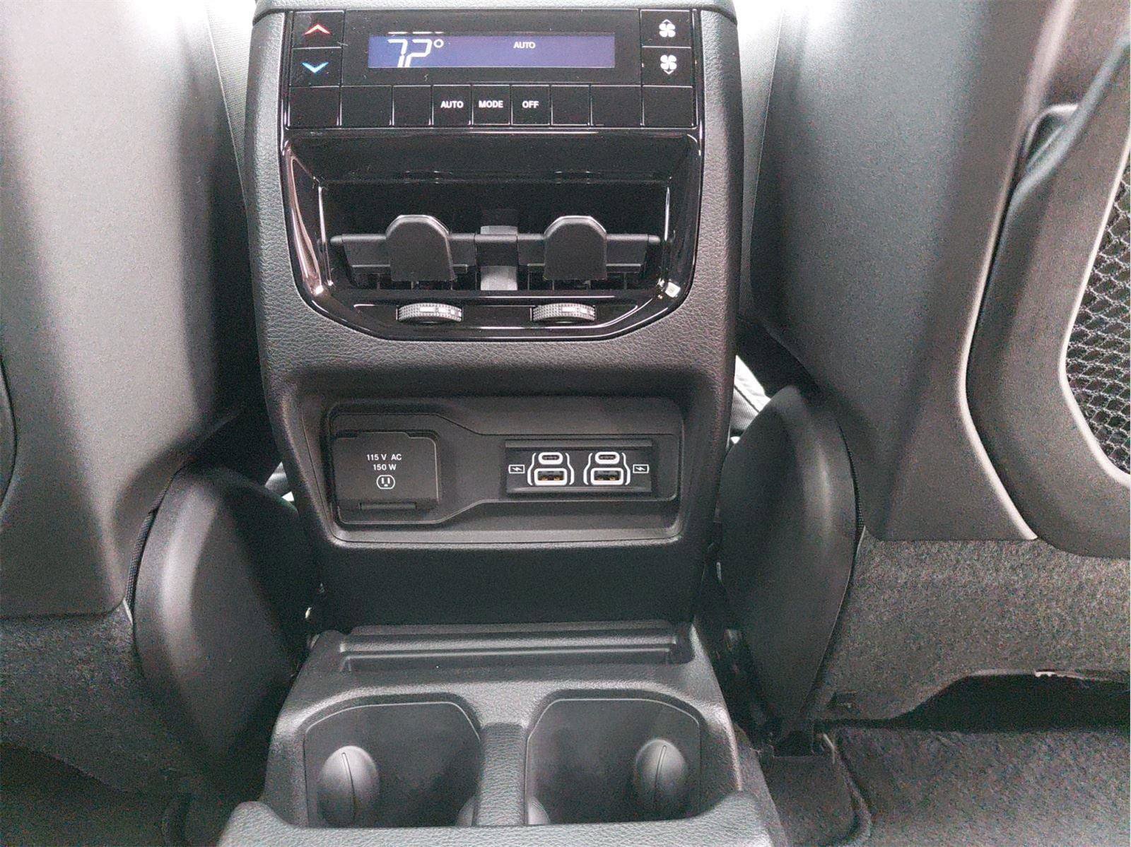 New 2025 Jeep Grand Cherokee L Laredo w/ Luxury Tech Group I AWD/4WD image 20