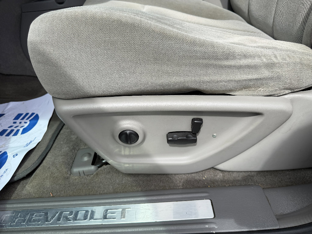 Used 2005 Chevrolet TrailBlazer LS w/ LS Preferred Equipment Group RWD image 27