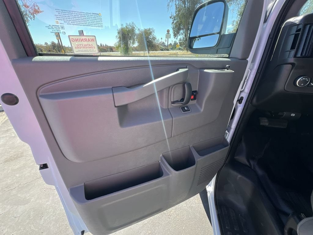New 2026 Chevrolet Express 2500 Extended w/ Driver Convenience Package RWD image 22