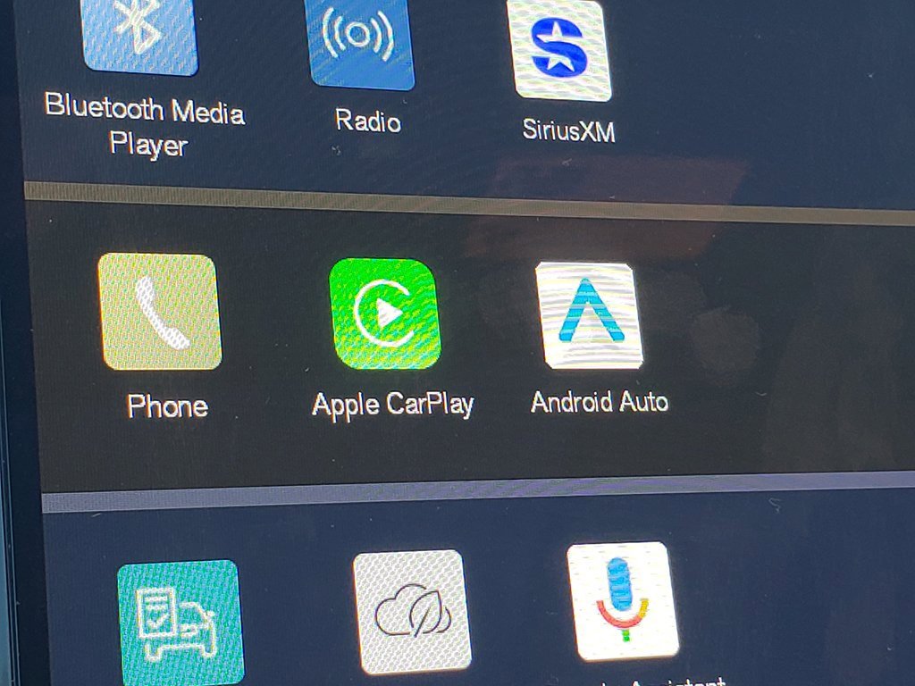 Used 2025 Volvo XC90 B6 Ultra w/ Protection Package image 25