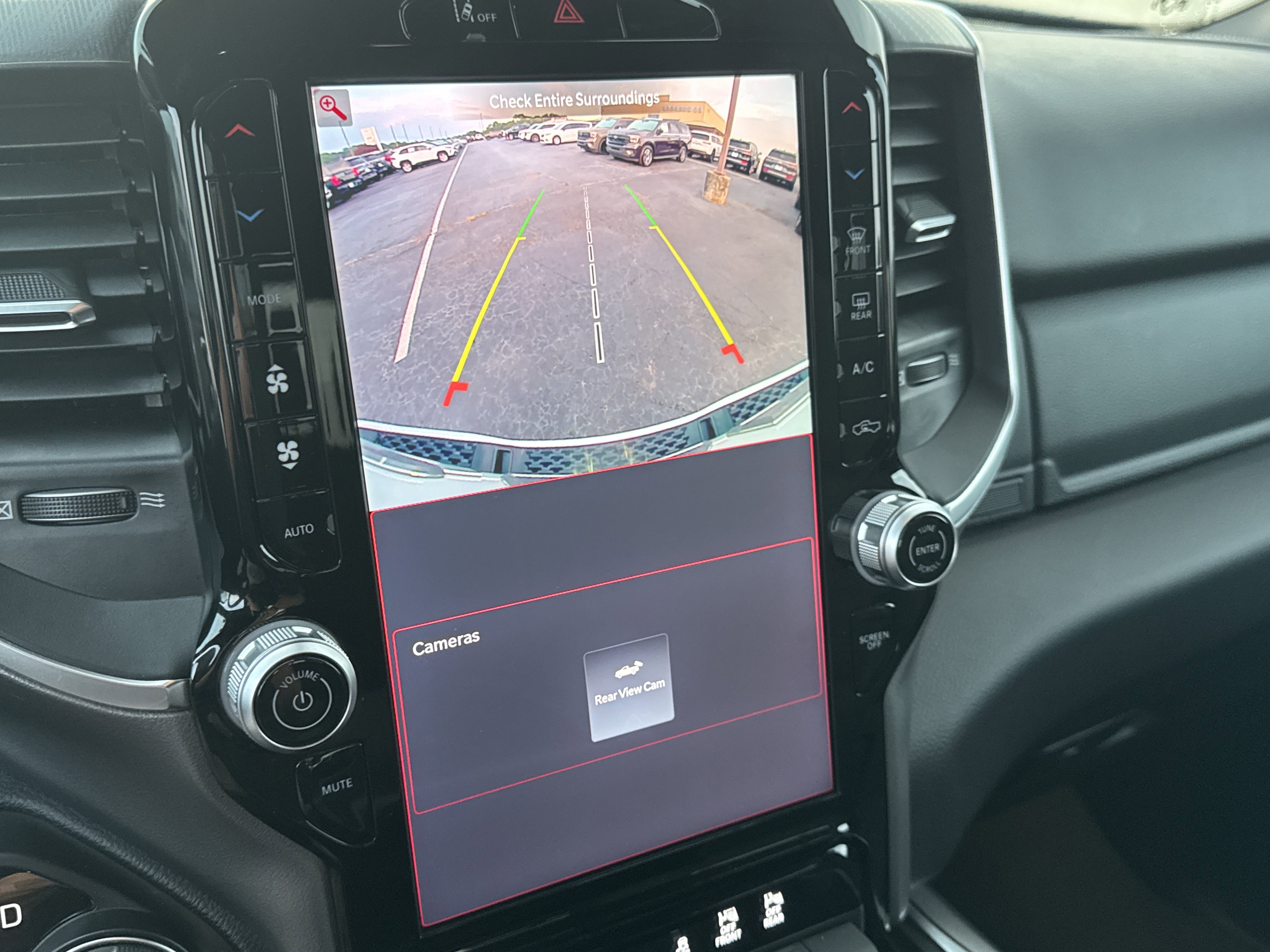 Used 2025 RAM 1500 Big Horn image 26