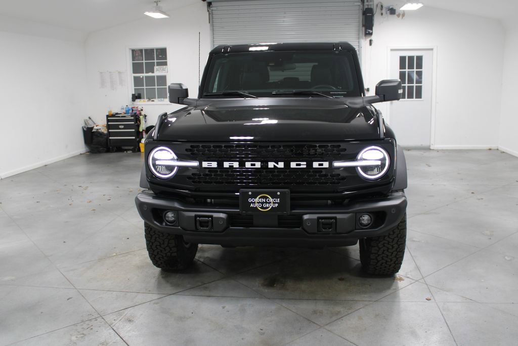 New 2025 Ford Bronco Badlands image 2