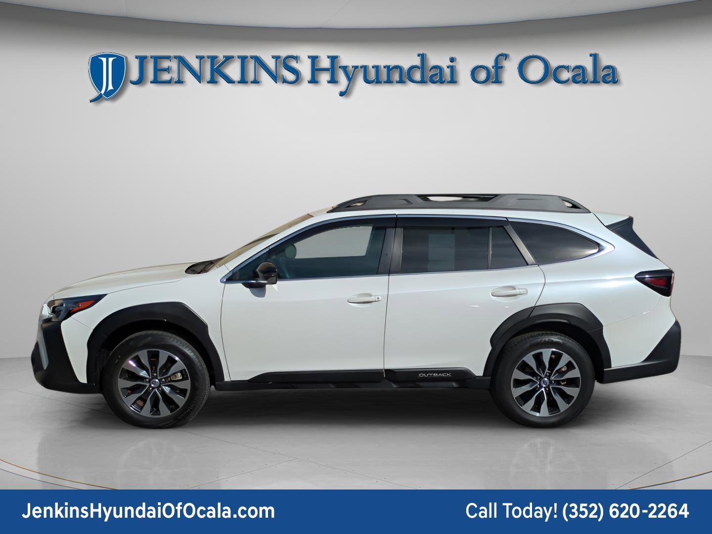 Used 2023 Subaru Outback Limited image 7