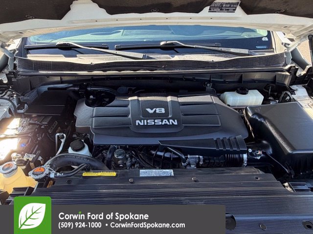 Used 2017 Nissan Titan SV AWD/4WD image 32
