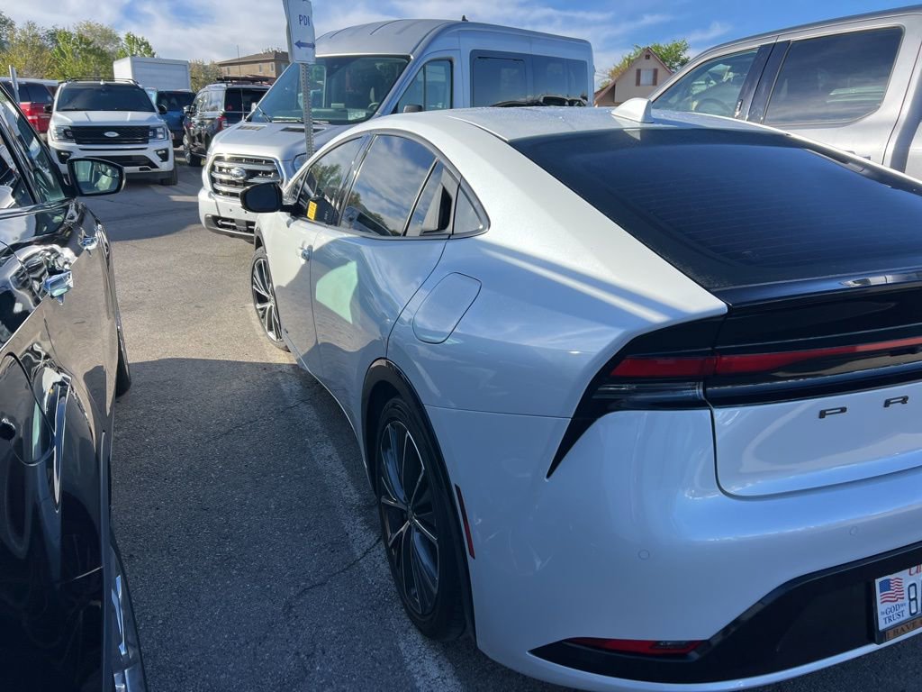 Used 2023 Toyota Prius XLE image 13