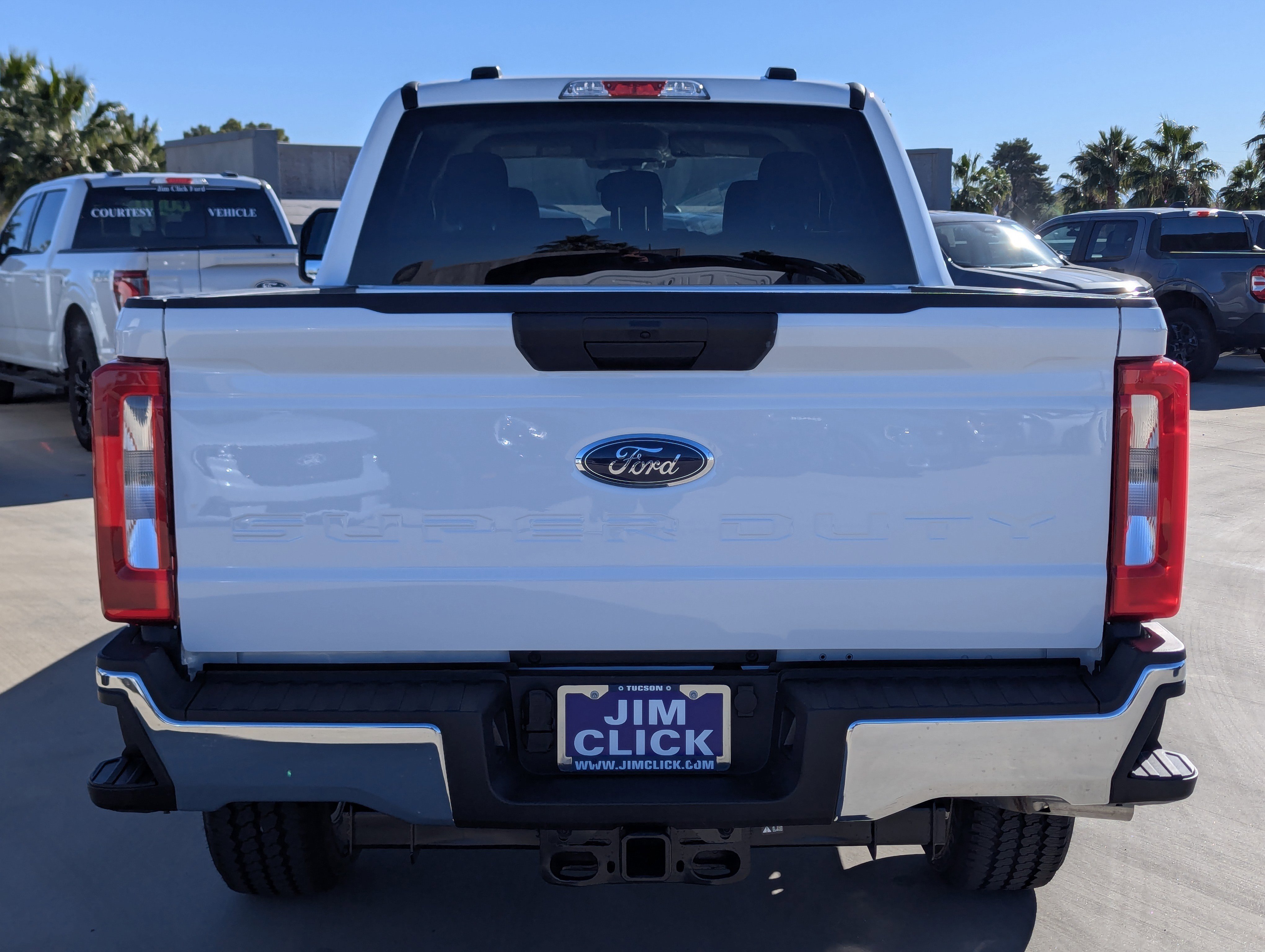 New 2026 Ford F250 XLT w/ FX4 Off-Road Package image 3