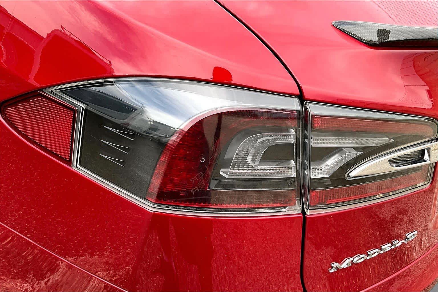 Used 2017 Tesla Model S 75D AWD/4WD image 27