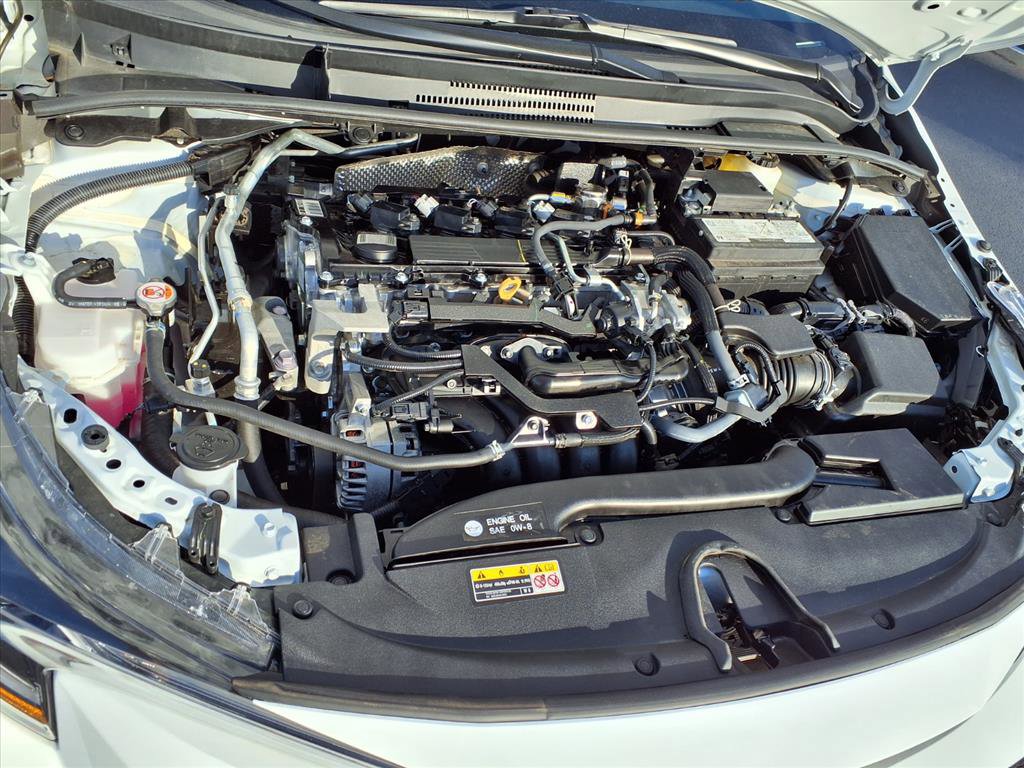 Used 2025 Toyota Corolla LE image 28