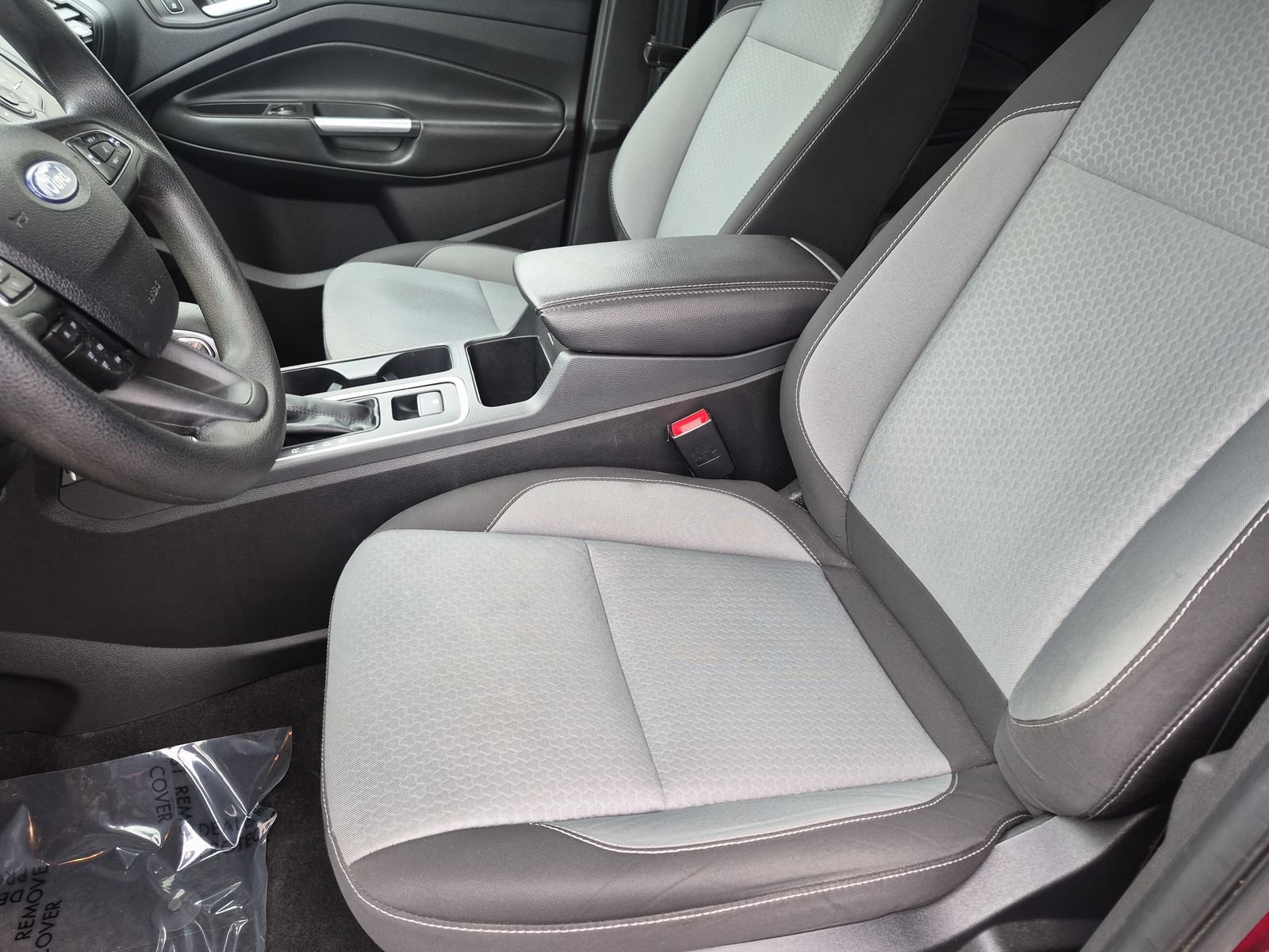 Used 2018 Ford Escape SE FWD image 17