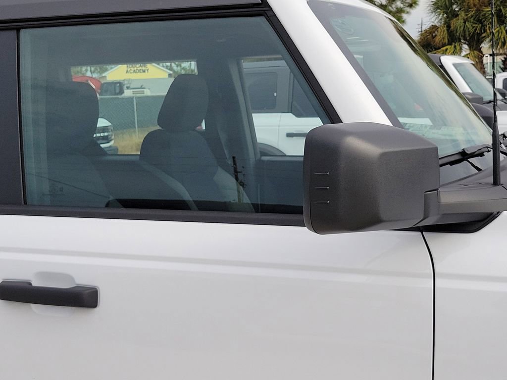 New 2025 Ford Bronco 4-Door image 6