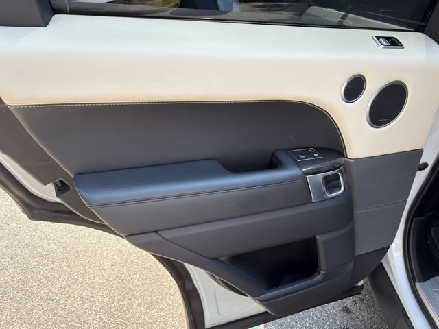 Used 2019 Land Rover Range Rover Sport HSE Dynamic AWD/4WD image 8