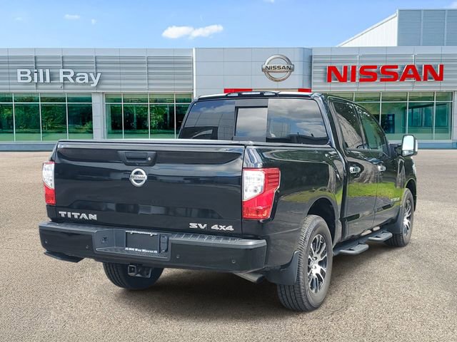 Used 2021 Nissan Titan SV w/ SV Convenience Package AWD/4WD image 4