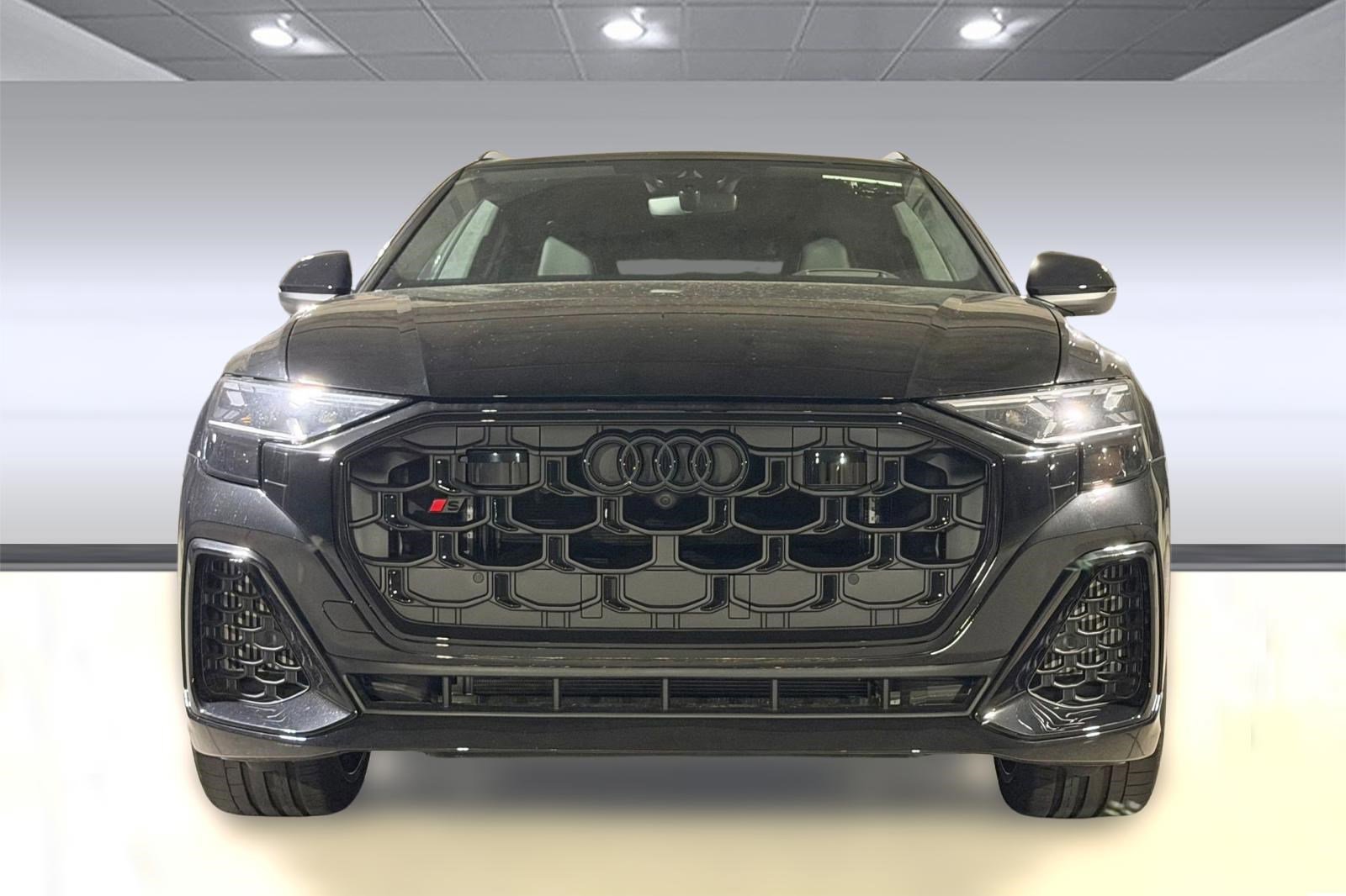 New 2026 Audi SQ8 Prestige AWD/4WD image 5